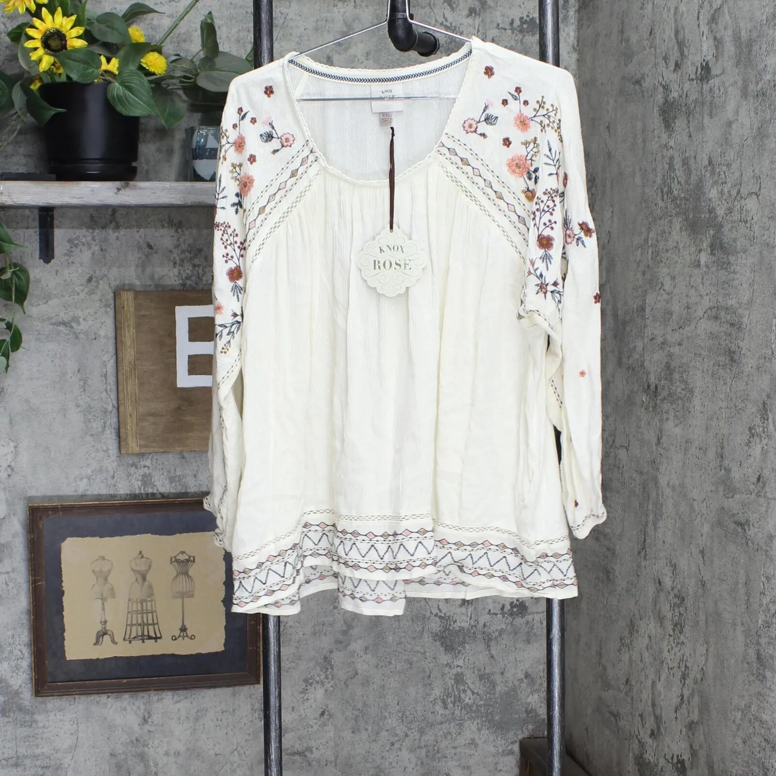 Knox Rose Women's Raglan 3/4 Sleeve Scoop Neck Blouse JRW8914KED