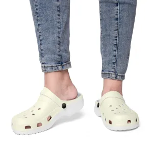 Light Yellow Color Unisex Clogs, Best Solid Pastel Yellow Color Unisex Classic Lightweight Best Sandals For Men or Women