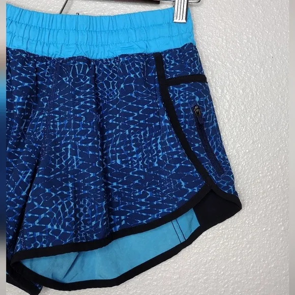Lululemon Tracker Women's Active Workout Running Athletic Short Size 8