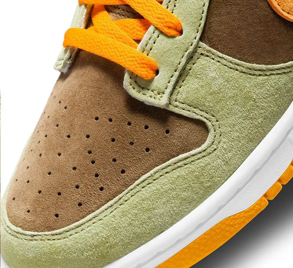 Nike Dunk Low SE