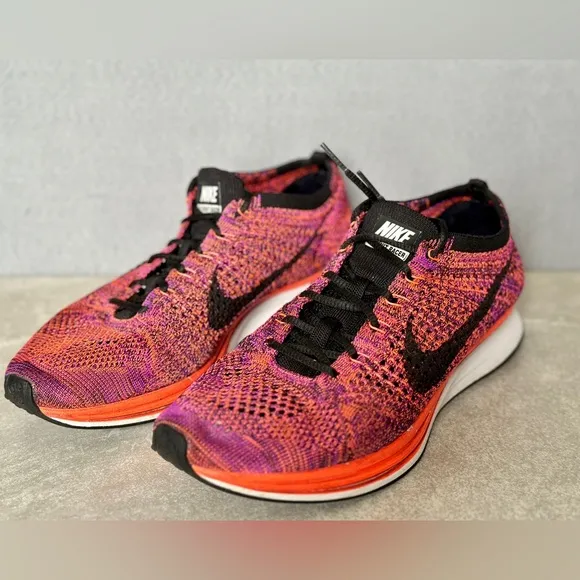 Nike Flyknit Racer Acai Berry
