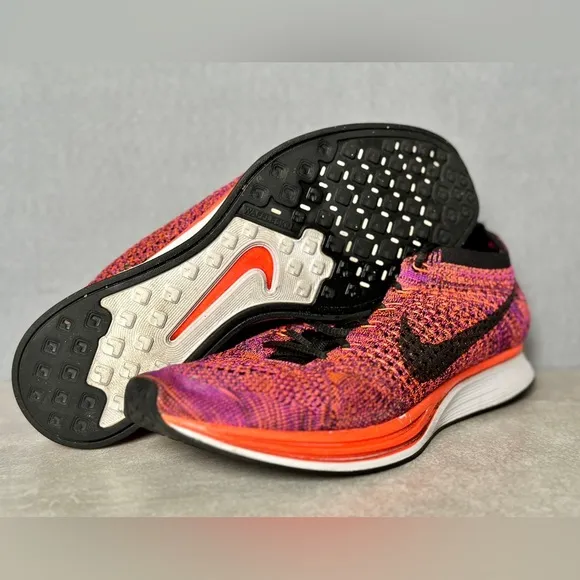 Nike Flyknit Racer Acai Berry