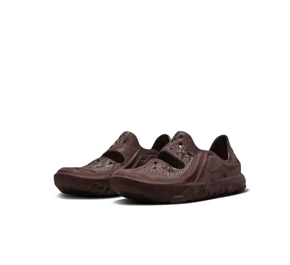 NIKE ISPA UNIVERSAL