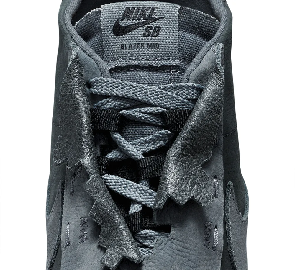 Nike Zoom Blazer Mid QS
