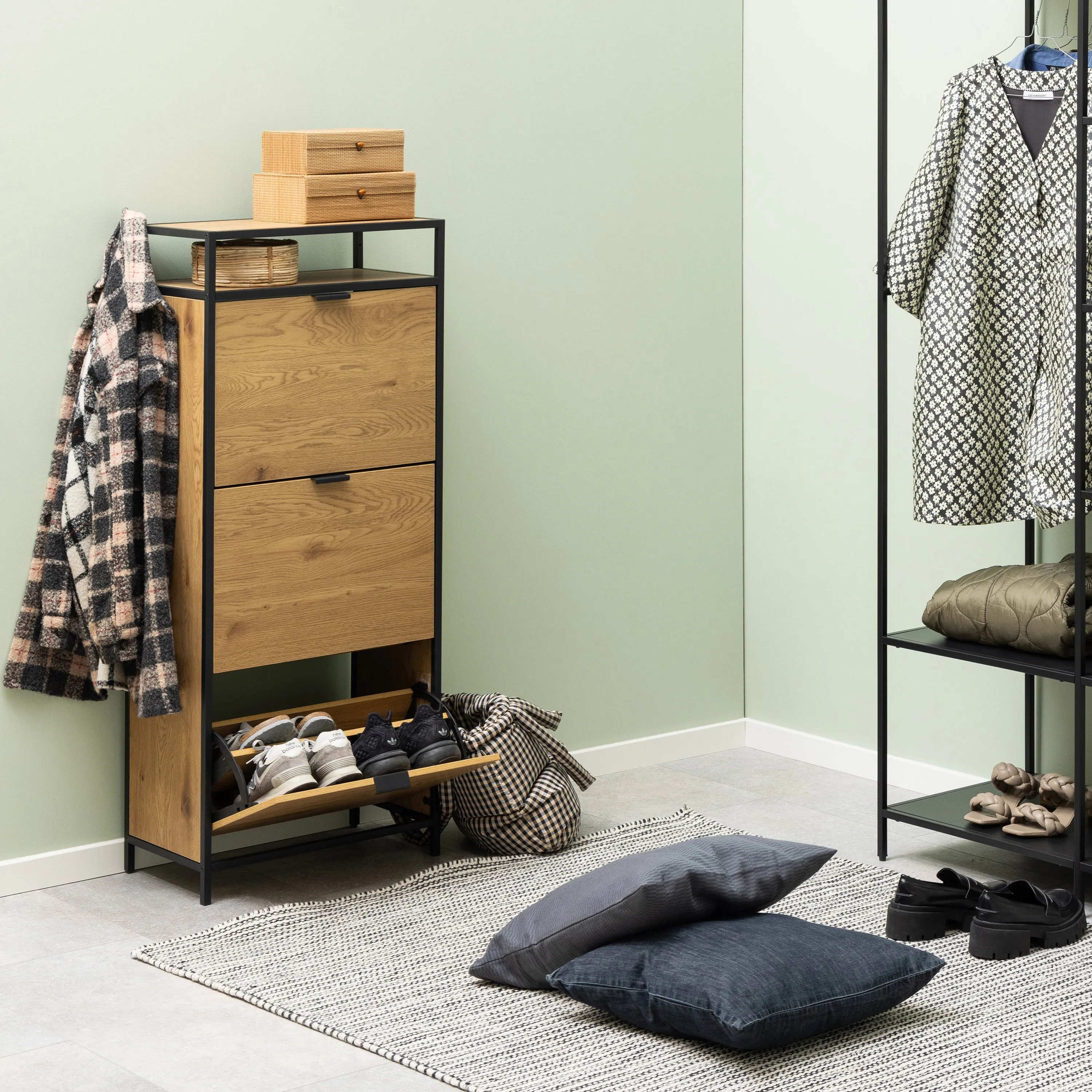 SEAFORD Oak Shoe Storage Cabinet