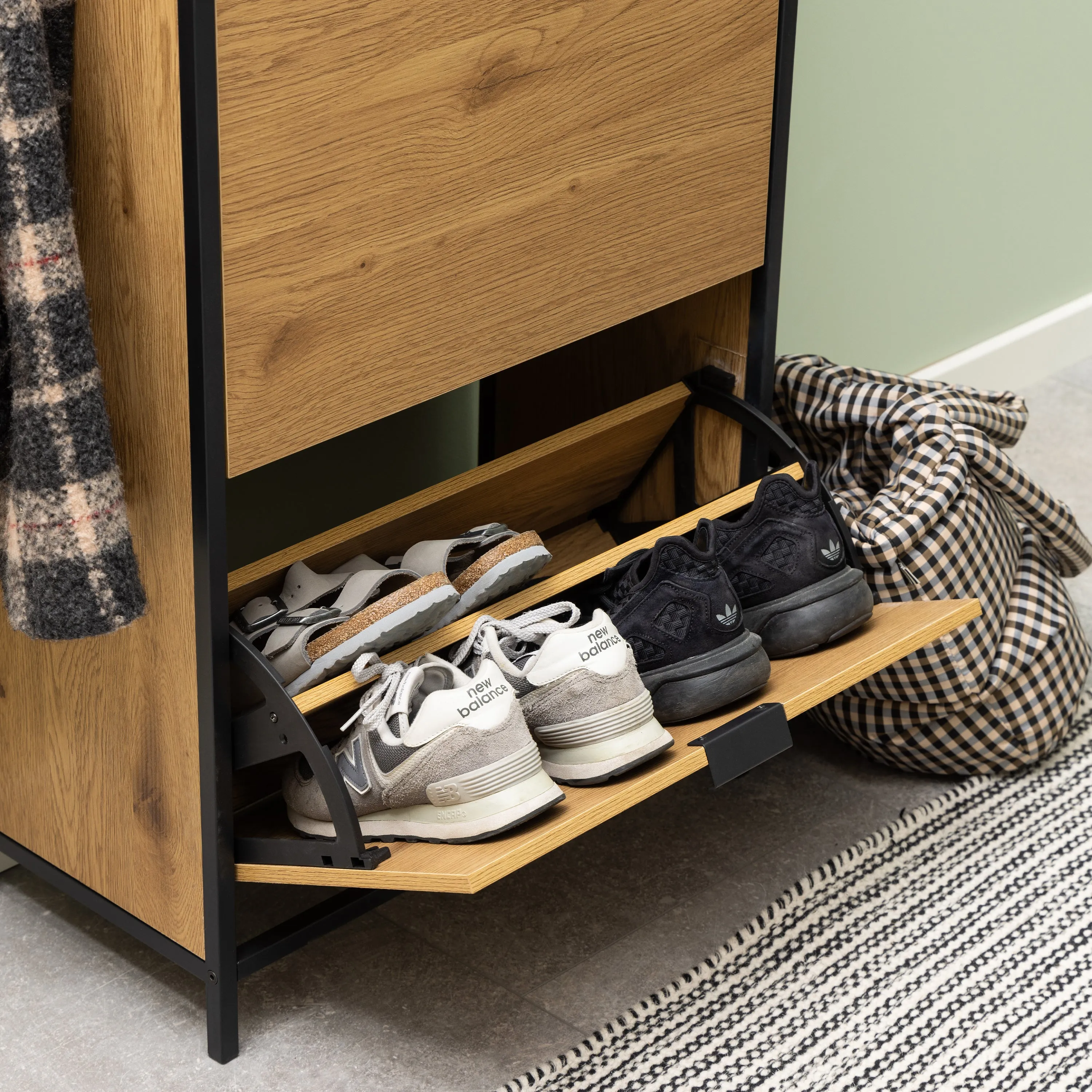 SEAFORD Oak Shoe Storage Cabinet