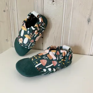 Water shoes - Mushroom