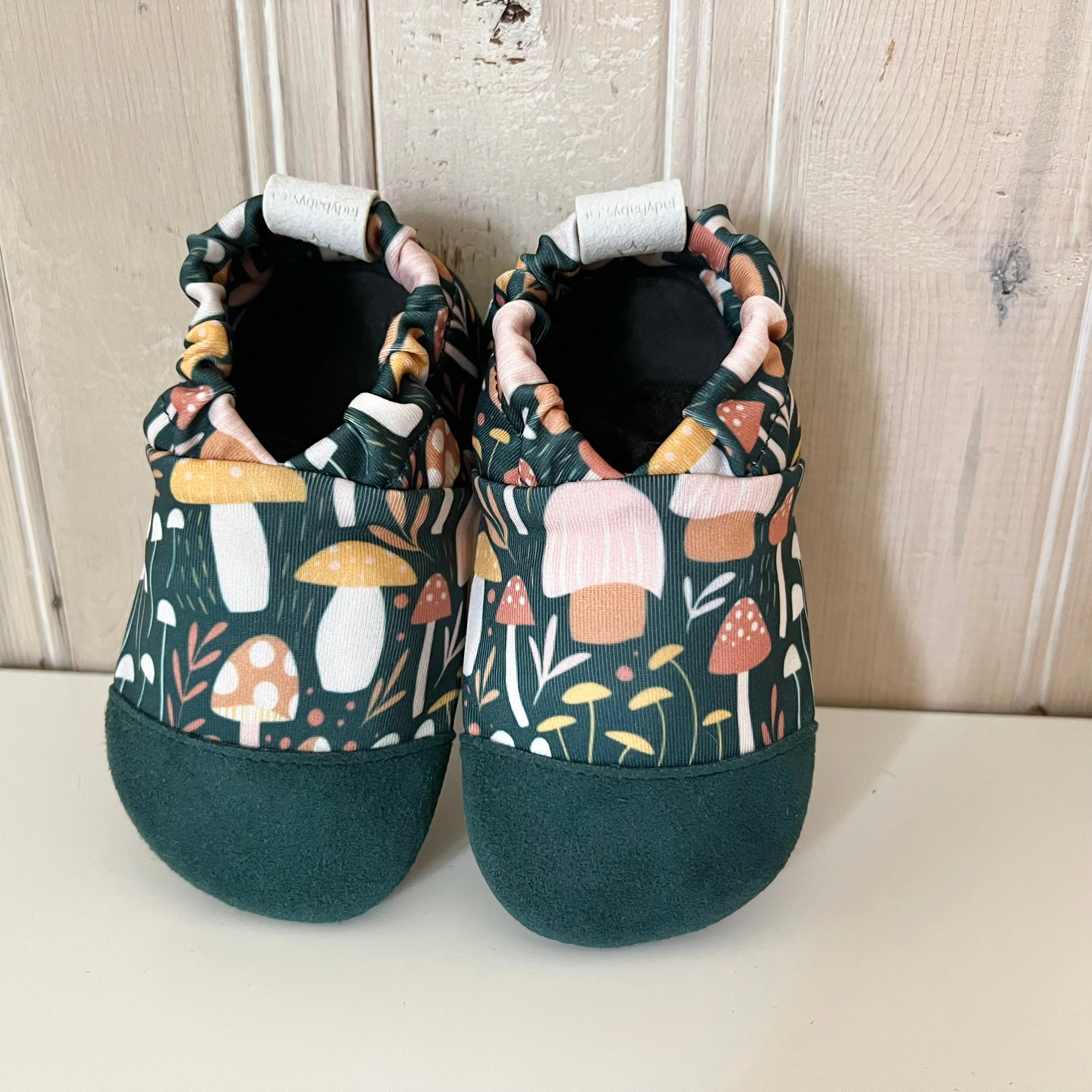 Water shoes - Mushroom