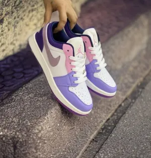 Women's Sneakers
