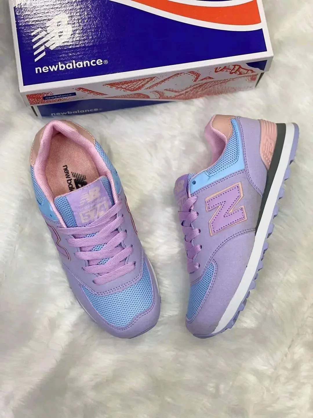 Women's Sneakers